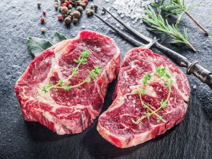 Antricot de vita Angus. Carne de vita Angus