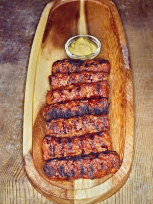 Mici Angus cu Mangalita. 